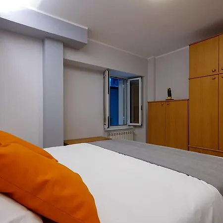 Casa Valeria Апартаменти *